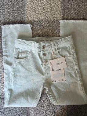 ZARA Light Blur High-Rise Girls Jeans with Button Fly